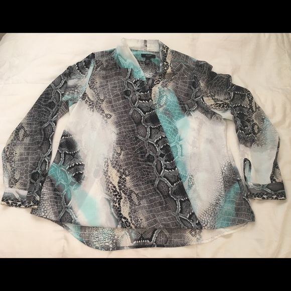 Alfani Turqoise Snakeskin Blouse - Picture 1 of 3